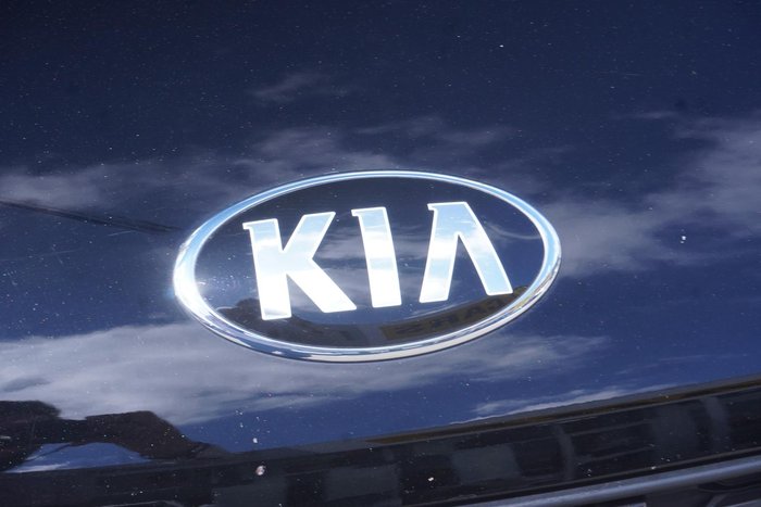 2021 Kia Carnival SLi