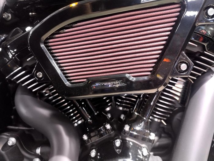 2025 Harley-Davidson Breakout 117 (FXBR) Softail Black