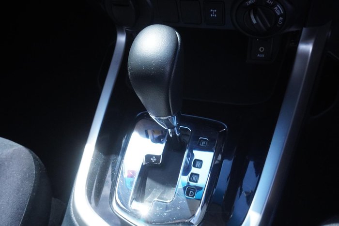 2017 Nissan Navara ST