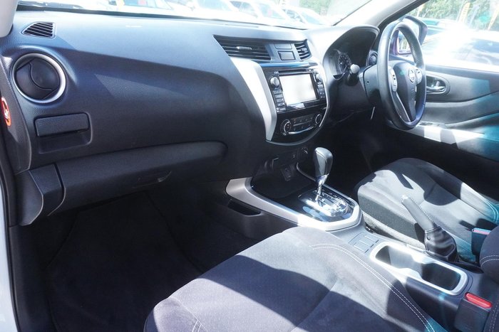 2017 Nissan Navara ST