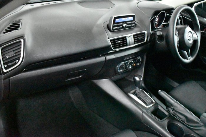 2014 Mazda 3 Neo