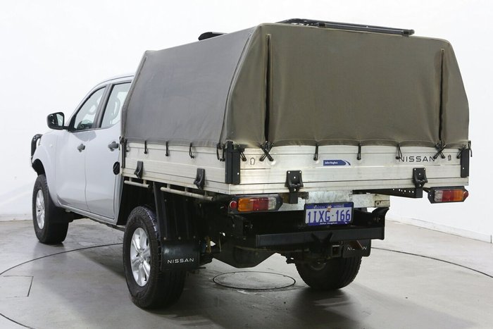 2021 Nissan Navara SL