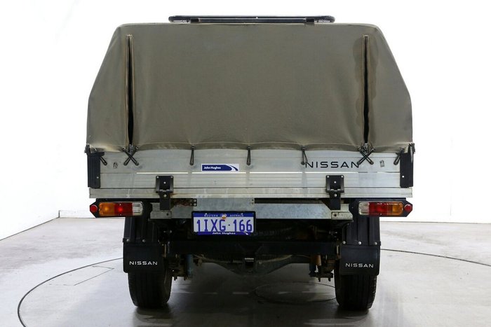 2021 Nissan Navara SL