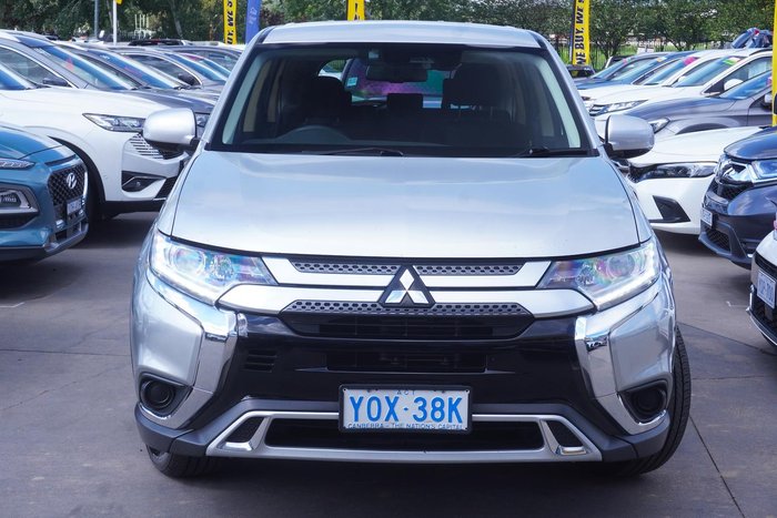 2020 Mitsubishi Outlander ES