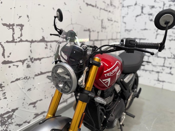 2025 Triumph Speed 400 Speed Four Red