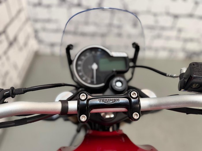 2025 Triumph Speed 400 Speed Four Red