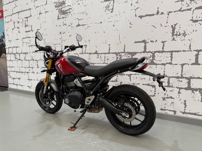 2025 Triumph Speed 400 Speed Four Red