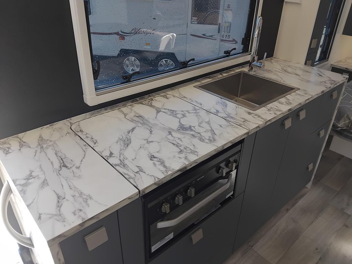 2026 New Age Caravans Manta Ray 18Ft Couples My26 Full Composite Brand New Layout