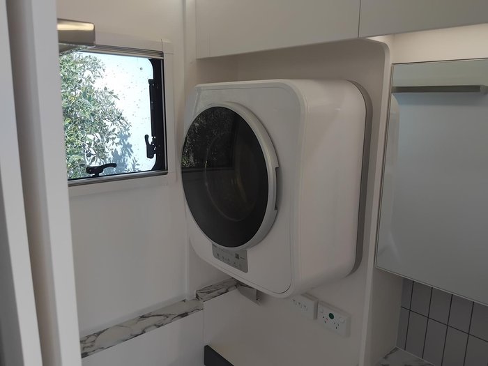 2026 New Age Caravans Manta Ray 18Ft Couples My26 Full Composite Brand New Layout