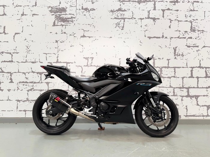 2023 Yamaha YZF-R3 R3 Black