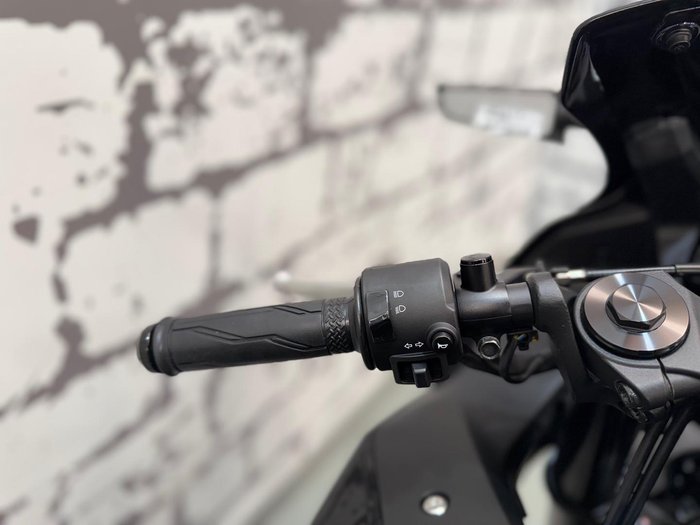 2023 Yamaha YZF-R3 R3 Black