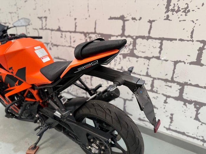 2023 KTM RC 390 GP Edition RC Orange