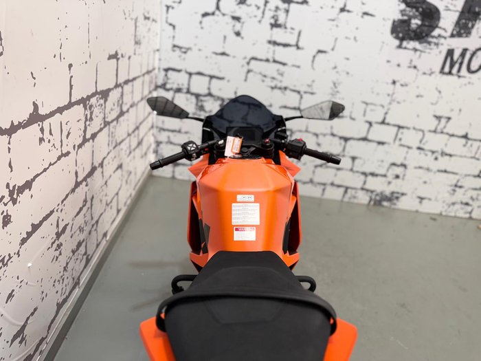 2023 KTM RC 390 GP Edition RC Orange