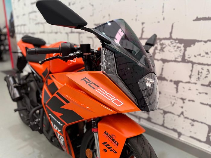 2023 KTM RC 390 GP Edition RC Orange