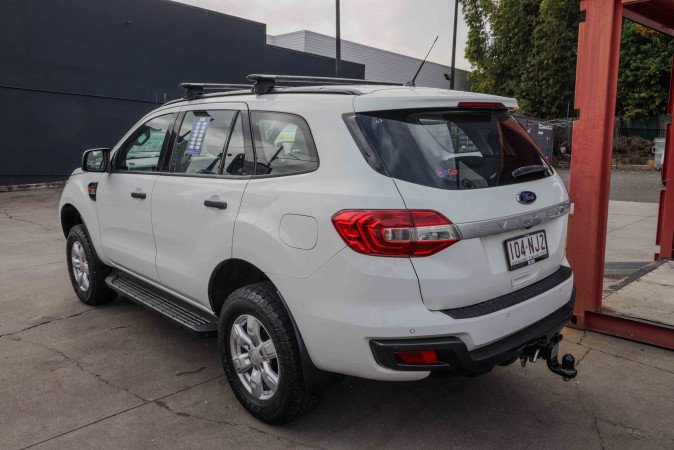 2015 FORD EVEREST AMBIENTE