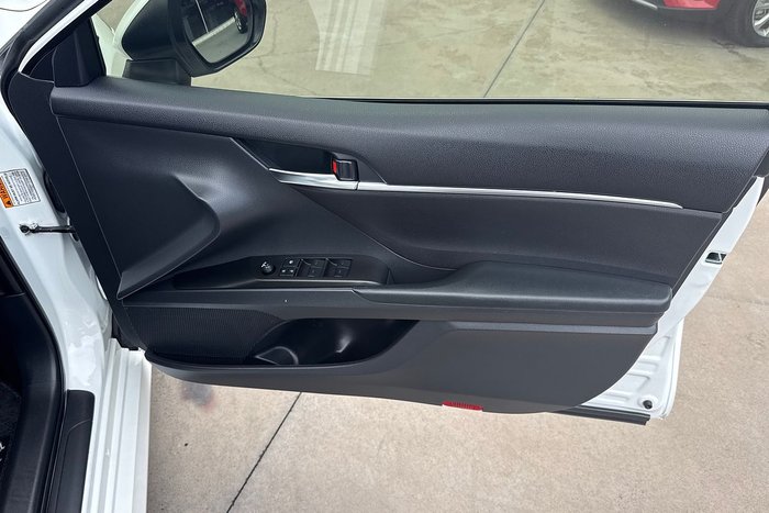 2022 Toyota Camry Ascent AXVH70R Glacier White