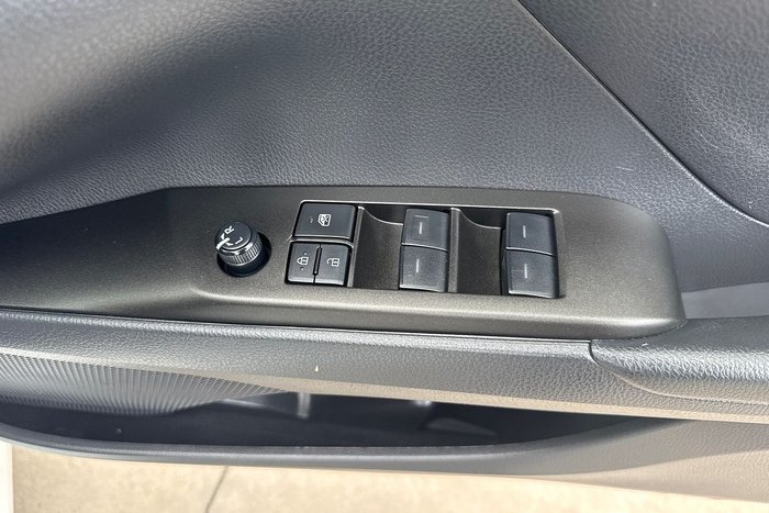 2022 Toyota Camry Ascent AXVH70R Glacier White