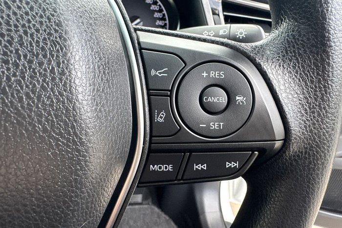 2022 Toyota Camry Ascent AXVH70R Glacier White