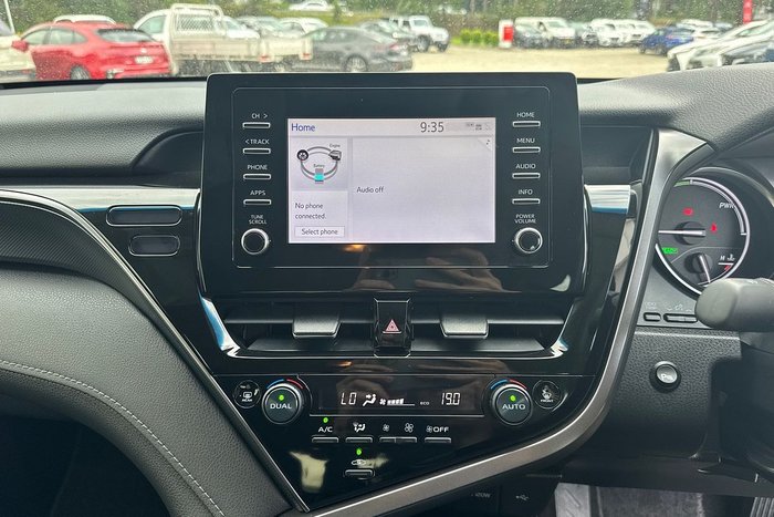 2022 Toyota Camry Ascent AXVH70R Glacier White