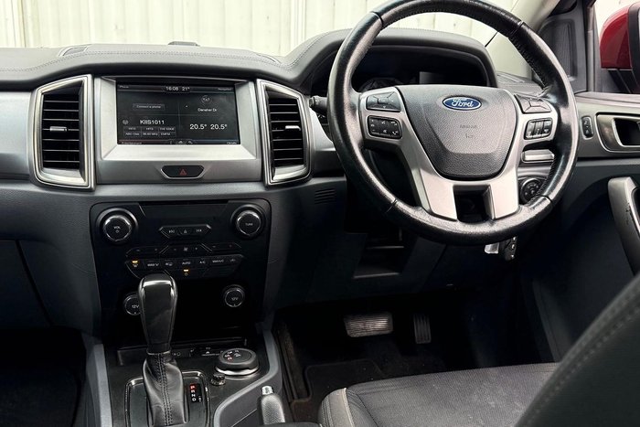 2015 Ford Everest