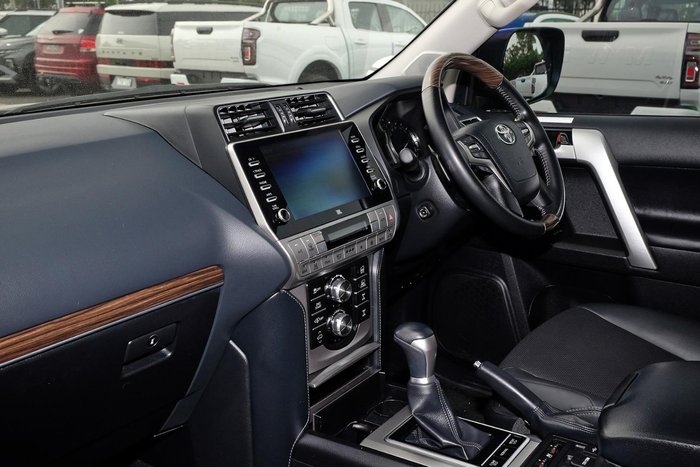 2022 Toyota Landcruiser Prado Kakadu