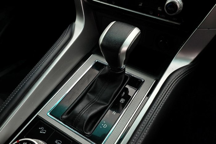 2022 Mitsubishi Pajero Sport GLX