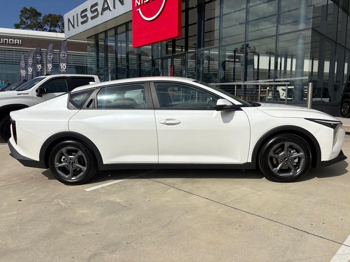 2025 Kia K4 S