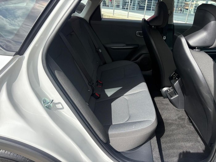 2025 Kia K4 S