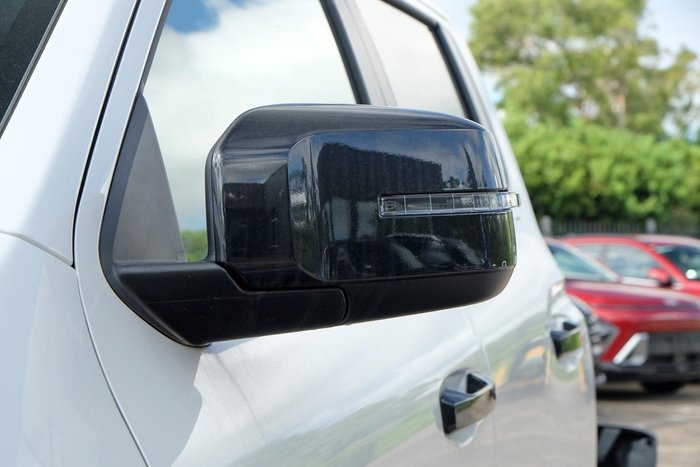 2025 Mitsubishi Triton GSR