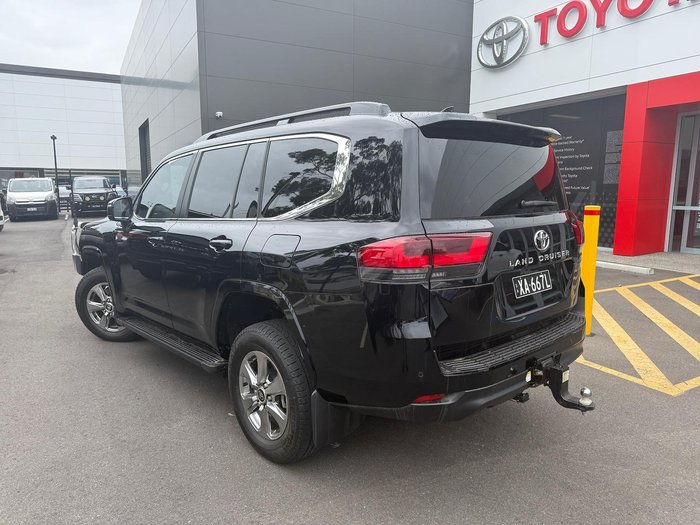 2021 Toyota Landcruiser VX