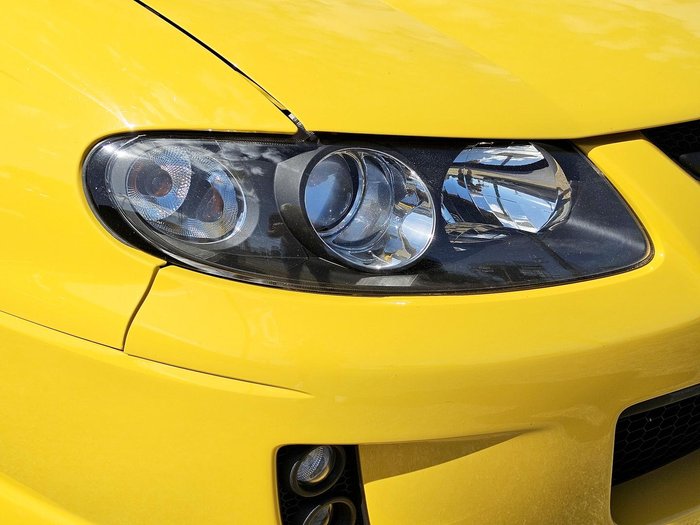 2004 Holden Monaro CV8 VZ Devil Yellow