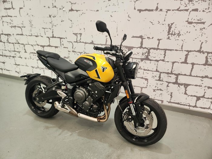 2026 Triumph Trident 660 Trident Yellow