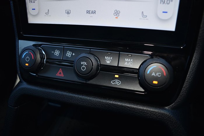 2024 Ford Everest Sport