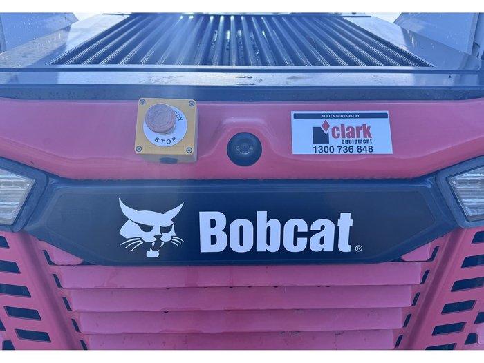 2022 Bobcat T76