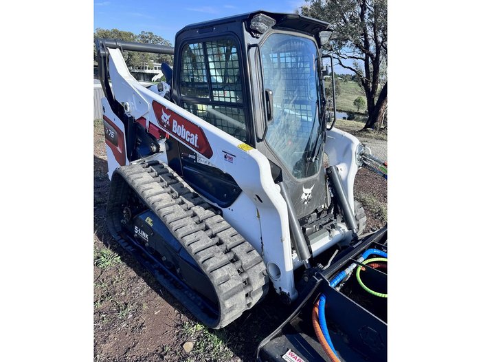 2022 Bobcat T76