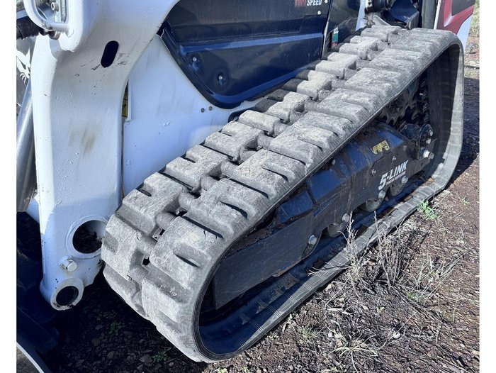 2022 Bobcat T76