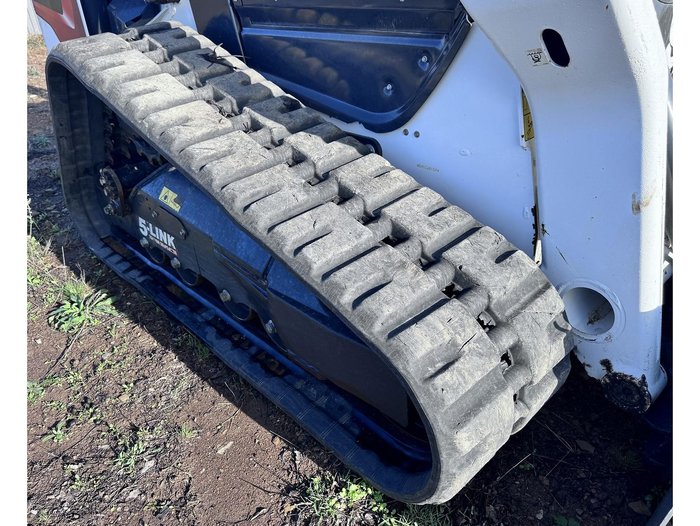 2022 Bobcat T76