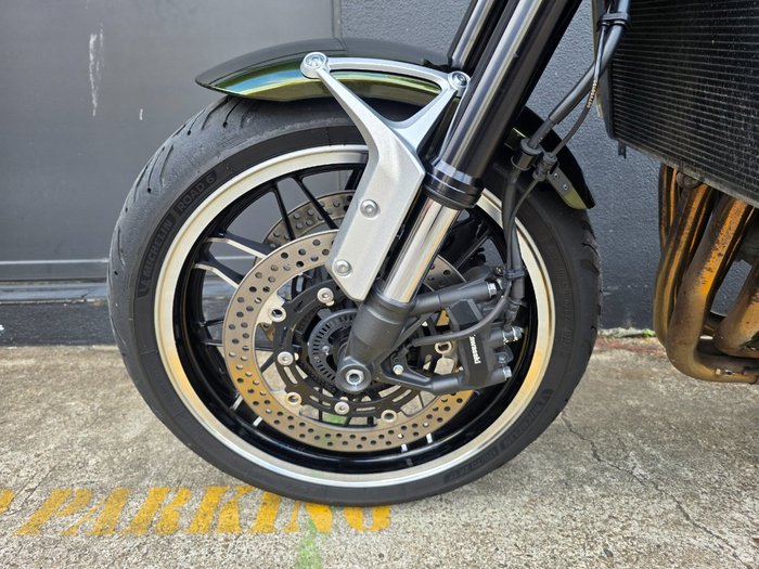 2021 Kawasaki Z900RS (ZR900C) GREEN