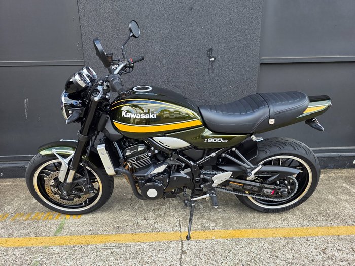 2021 Kawasaki Z900RS (ZR900C) GREEN