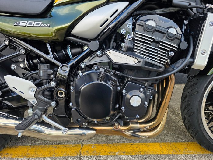 2021 Kawasaki Z900RS (ZR900C) GREEN