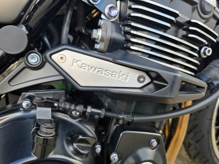 2021 Kawasaki Z900RS (ZR900C) GREEN