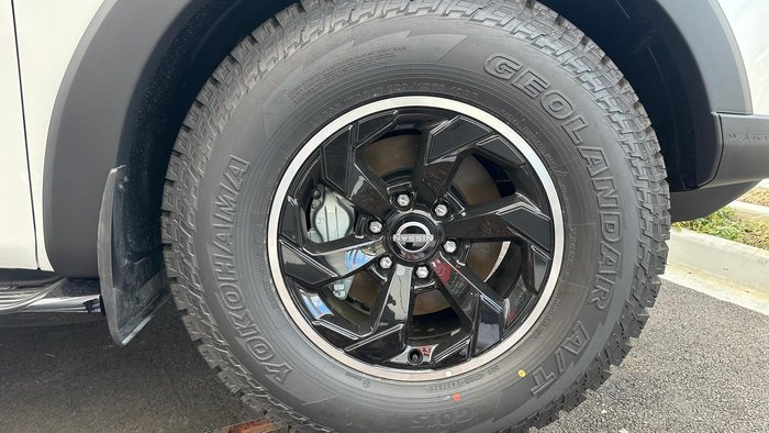 2026 Nissan Patrol Warrior Y62 MY26 4X4 Dual Range Moonstone White