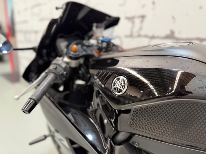 2024 Yamaha YZF-R7 LAMs YZF-R Black