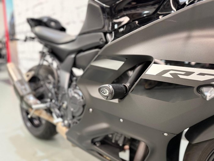 2024 Yamaha YZF-R7 LAMs YZF-R Black
