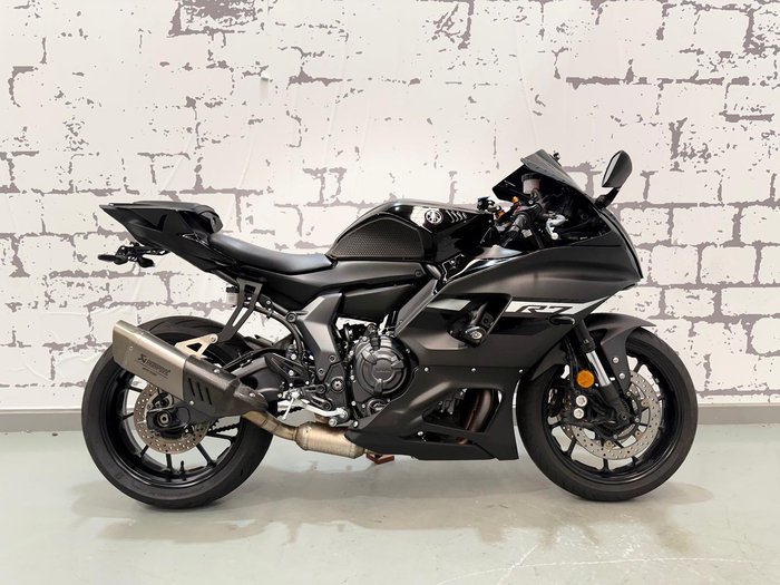 2024 Yamaha YZF-R7 LAMs YZF-R Black