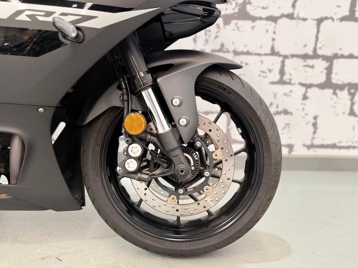 2024 Yamaha YZF-R7 LAMs YZF-R Black