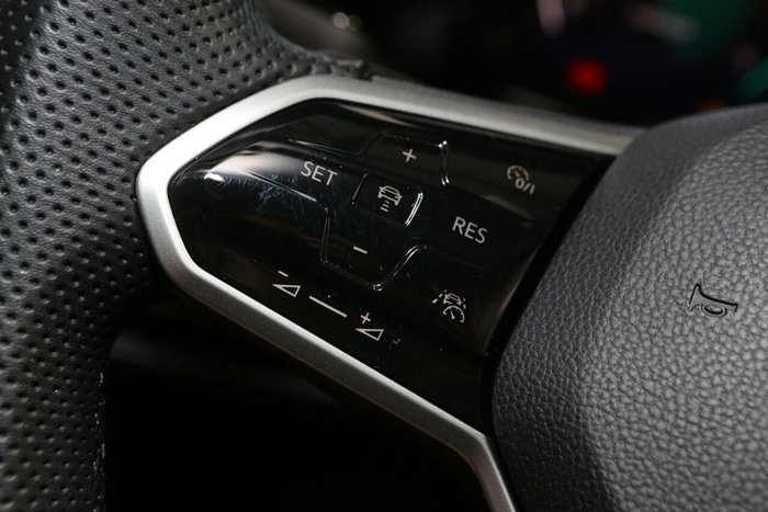 2021 Volkswagen Golf 110TSI R-Line