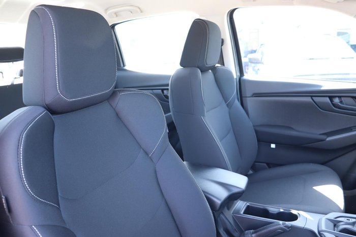 2025 Isuzu D-MAX SX