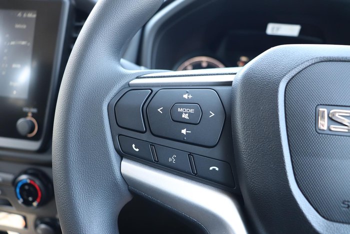 2025 Isuzu D-MAX SX