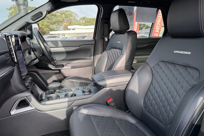 2023 Ford Everest Platinum